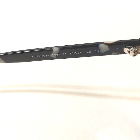 Versace Sunglasses With Case Beautiful Black And Ivory Frame Good Condition - Picture 5 of 11